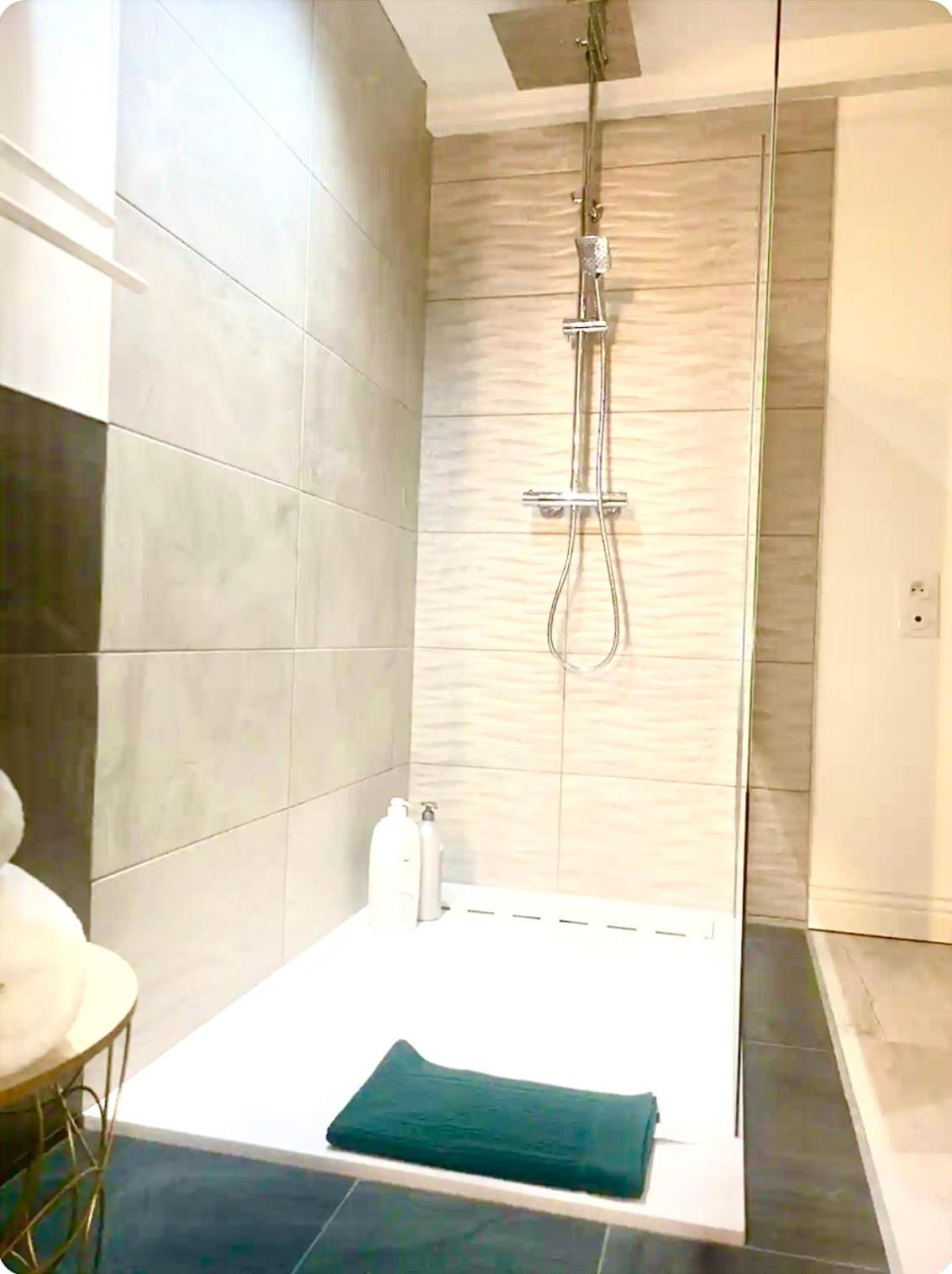 Appart-One Terrasse Jacuzzi Parking Каркассон Экстерьер фото