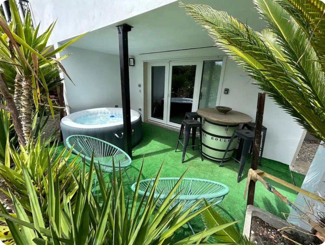 Appart-One Terrasse Jacuzzi Parking Каркассон Экстерьер фото